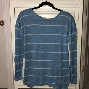 Vineyard vines sweater